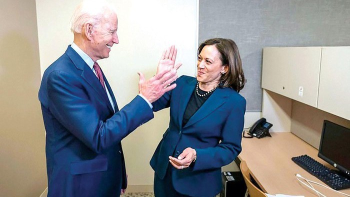 Liên danh của đảng Dân chủ tranh cử Tổng thống Mỹ Joe Biden - Kamala Harris. (Ảnh: EPA)