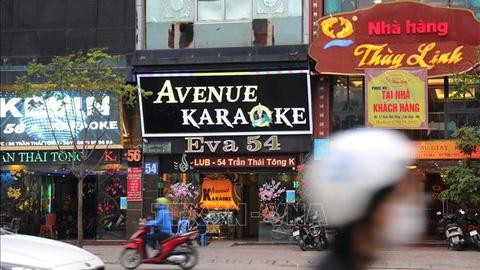 Hà Nội mở cửa trở lại quán bar, karaoke, vũ trường từ hôm nay