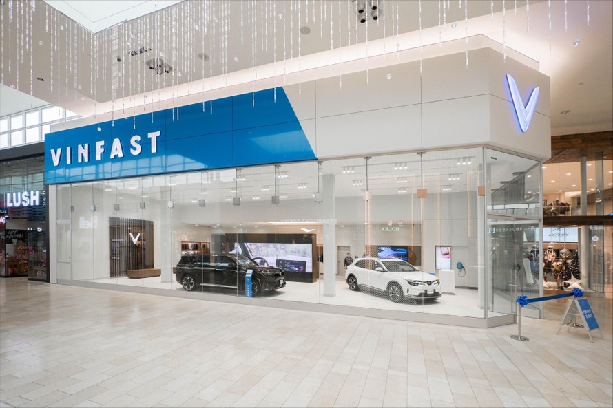 VinFast khai trương cửa hàng đầu tiên tại Yorkdale, Canada