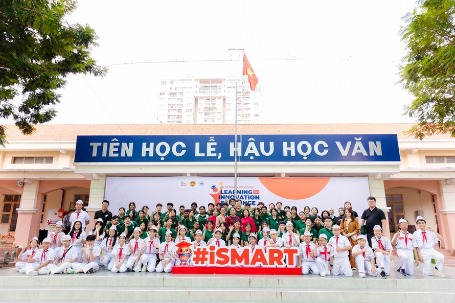 Chương trình được tổ chức bởi iSMART Education tại Trường THCS Nguyễn Hữu Thọ (HCM) 