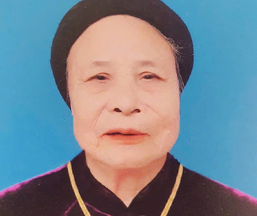 Cụ bà Cao Thị Huấn