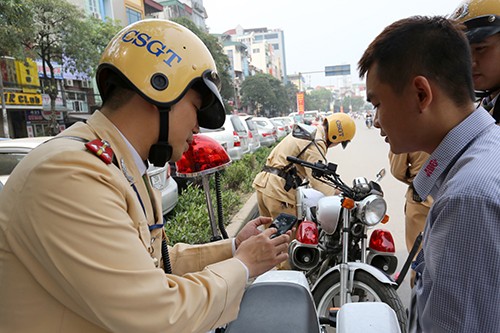  thiếu tướng Trần Thế Quân cho hay có nhiều cách để xác minh xe chính chủ hay không. Ảnh minh họa: Bá Đô