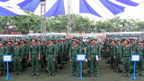  Ngay mai TP HCM có 4.000 công dân nhập ngũ. Ảnh: Duy Trần.