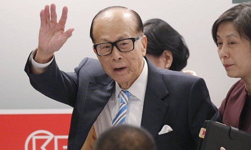 Li Ka-shing sẽ nghỉ hưu trong năm tới. Ảnh: AP