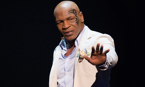  Cựu võ sĩ quyền Anh Mike Tyson.