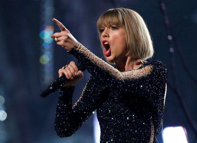 Taylor Swift chính thức thắng kiện, nhận 1 USD tiền bồi thường. Ảnh: Getty.