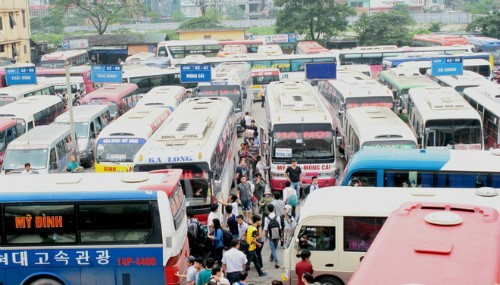 Các xe đi Lào Cai, Hạ Long, Hải Phòng dịp 2/9 thường đông nghịt khách. Ảnh minh họa: Phương Sơn.