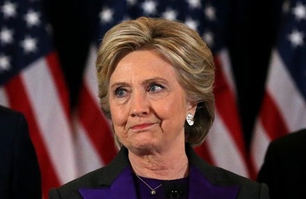 Bà Hillary Clinton 