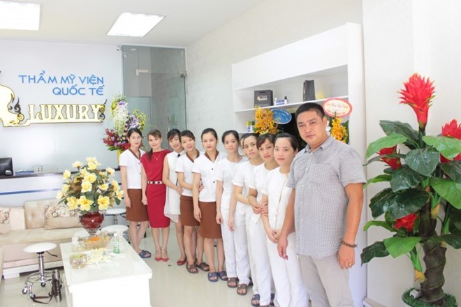 Thẩm mỹ viện quốc tế Luxury bị xử phạt vì việc kinh doanh mỹ phẩm không rõ nguồn gốc. Ảnh: thammyvienluxury.vn.