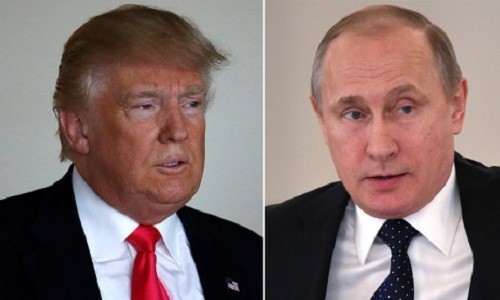 Tổng thống Mỹ Donald Trump (trái) và người đồng cấp Nga Vladimir Putin. Ảnh: AP