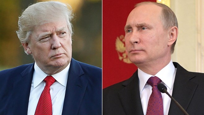 Tổng thống Nga Vladimir Putin (trái) và Tổng thống Mỹ Donald Trump. (Nguồn: news.sky.com)