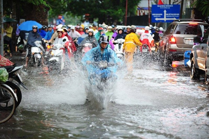 Chiều tối nay các tỉnh Bắc Bộ mới giảm nhiệt nhờ mưa lớn