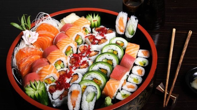 Món sushi từ cá giúp người Nhật sống lâu. 