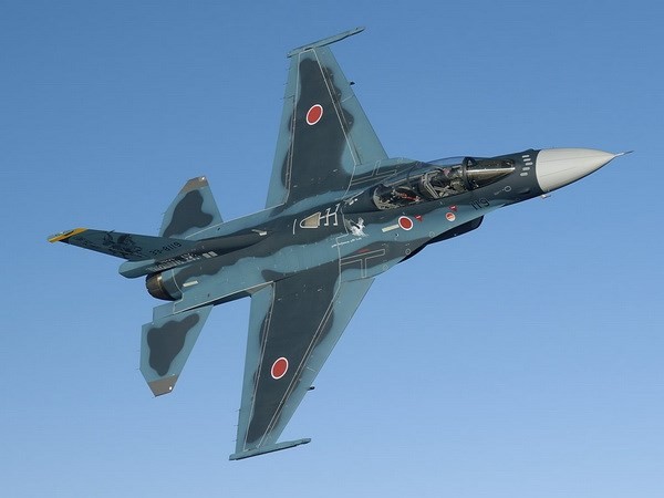 Máy bay chiến đấu đa nhiệm F-2. (Nguồn: defenseindustrydaily.com)