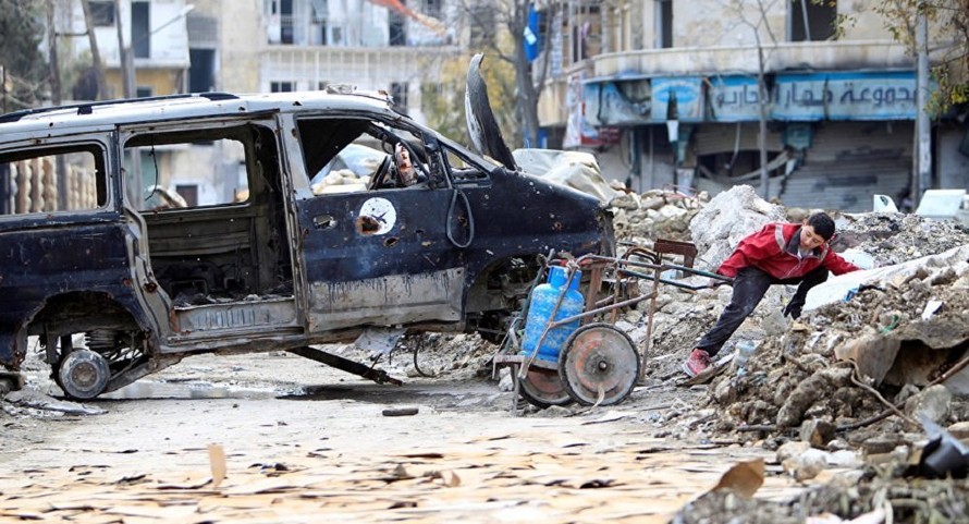 Hai cậu bé tiết lộ chuỗi ngày làm nô lệ cho IS tại Syria 