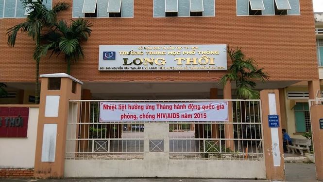 Trường THPT Long Thới. Ảnh: Tiền Phong