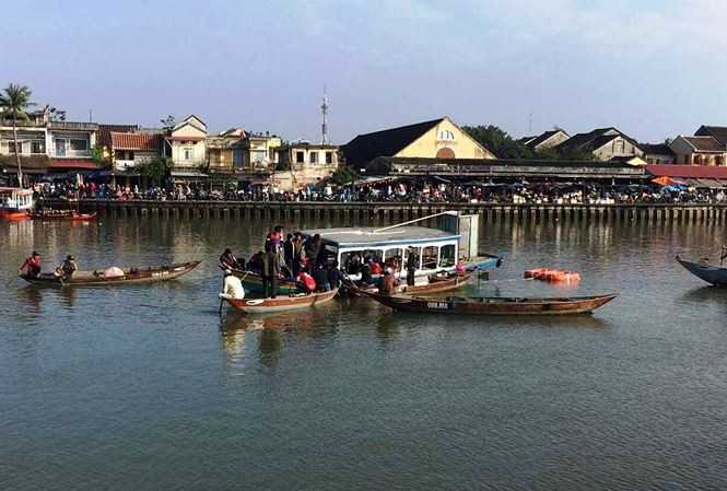 Hiện trường vụ tai nạn. Ảnh: Tiền Phong