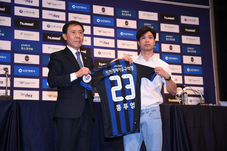 Công Phượng chính thức ra mắt Incheon United 