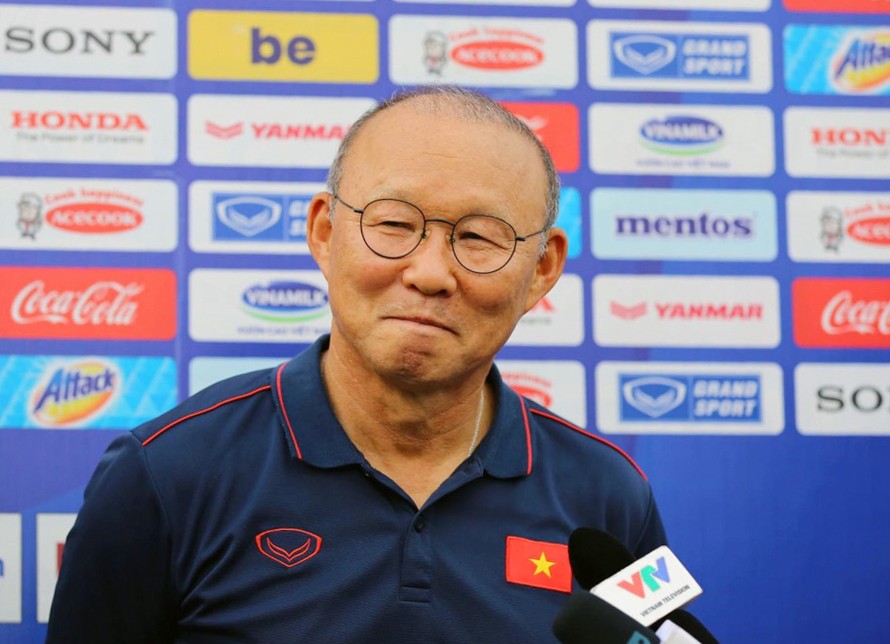 HLV Park Hang-seo: 'Tôi hiểu kỳ vọng lớn của người hâm mộ Việt Nam về tấm HCV SEA Games'