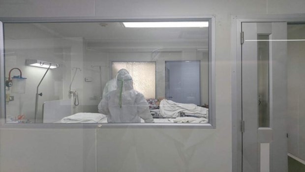 Bệnh nhân nhiễm virus corona được điều trị cách ly tại bệnh viện Nakhon Pathom, Thái Lan. (Nguồn: Reuters)