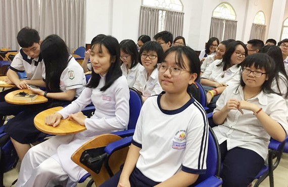 Đội tuyển Học sinh giỏi THPT TPHCM dự thi cấp quốc gia năm 2019. Ảnh: SGGP