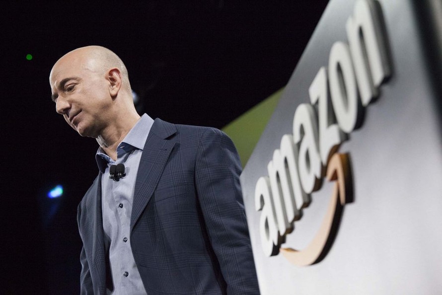 Forbes: Jeff Bezos xây chắc ngôi vị người giàu nhất thế giới