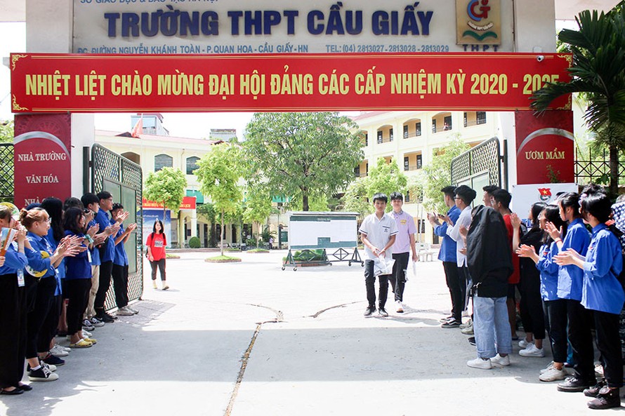 Kết thúc thi lớp 10 tại Hà Nội: 7 thí sinh vi phạm quy chế