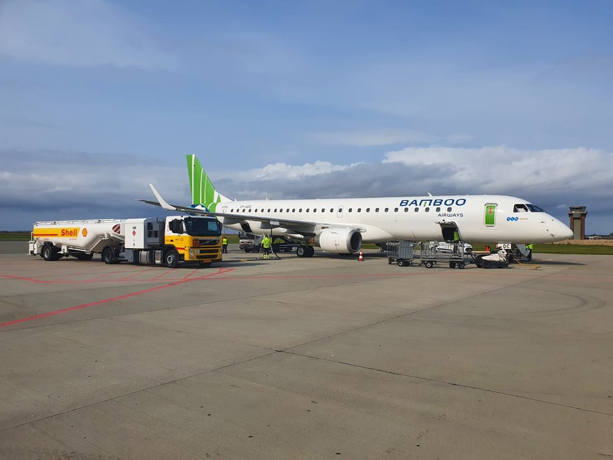 Bamboo Airways đón máy bay phản lực hiện đại Embraer E195