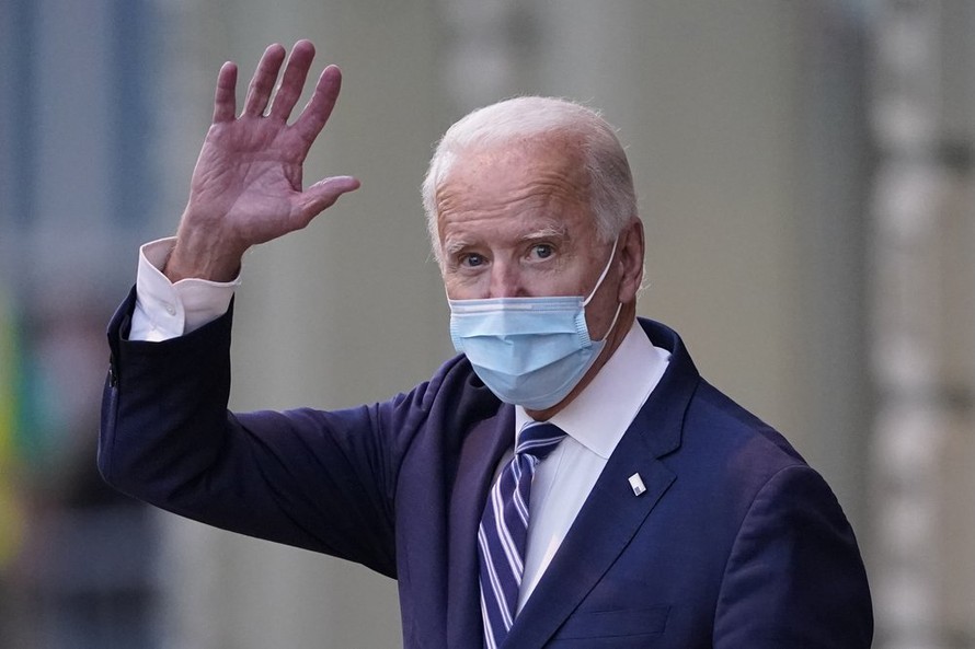 Ông Biden đau đầu với bài toán 'đóng hay mở cửa đất nước'