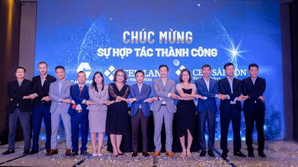 Đà khởi sắc của bất động sản thể hiện rõ qua số liệu của Cen Land trong 2 tháng đầu năm với 1.788 giao dịch, tổng giá trị giao dịch hơn 7.500 tỷ đồng.