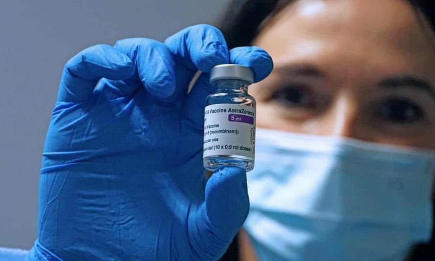 AstraZeneca không tìm thấy nguy cơ gây đông máu trong vaccine