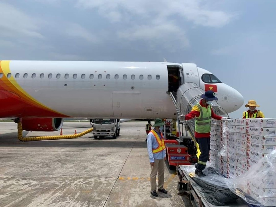  Vietjet chung tay đưa vải thiều Việt Nam xuất ngoại