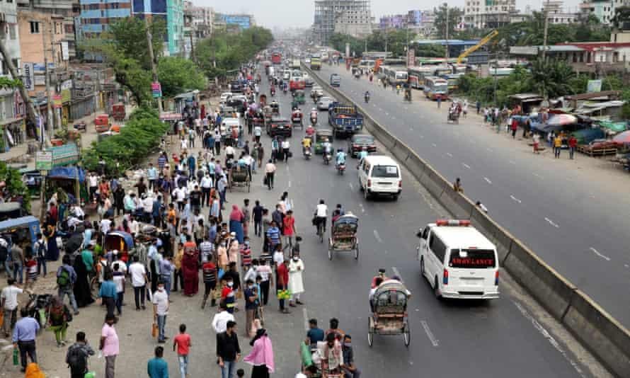 Bangladesh tiến hành phong tỏa toàn quốc