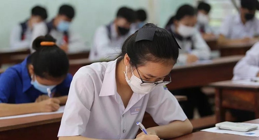 TP.HCM hỗ trợ 100% học phí kỳ I năm học 2021-2022 cho học sinh