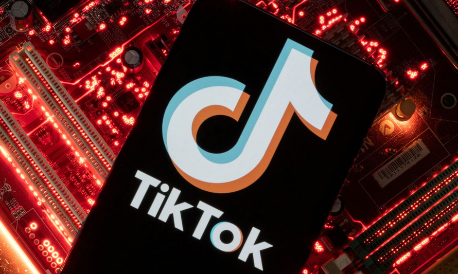 Bang đầu tiên của Mỹ cấm TikTok