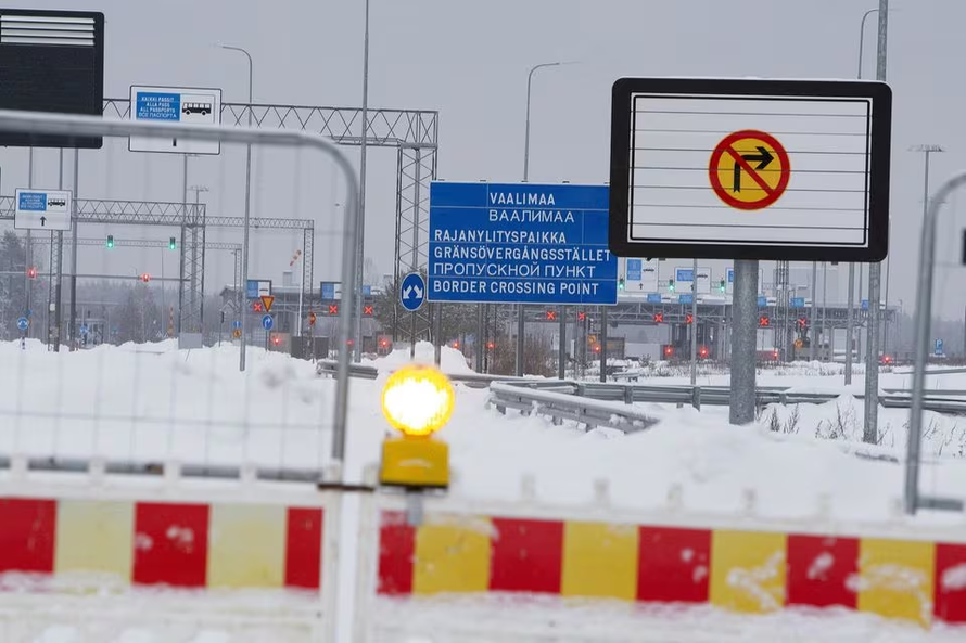 Phần Lan tạm thời đóng cửa khẩu Vaalimaa giáp ranh Nga. Ảnh: Reuters