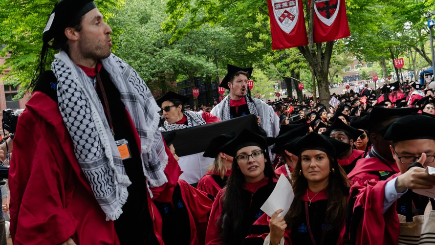 Sinh viên Harvard tố cáo trường về phản ứng biểu tình ở Gaza