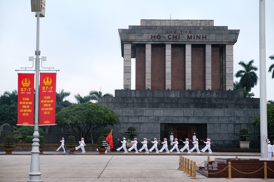 Thủ tướng: Lăng Bác mãi là nơi “tìm về cội nguồn” của mỗi người dân đất Việt