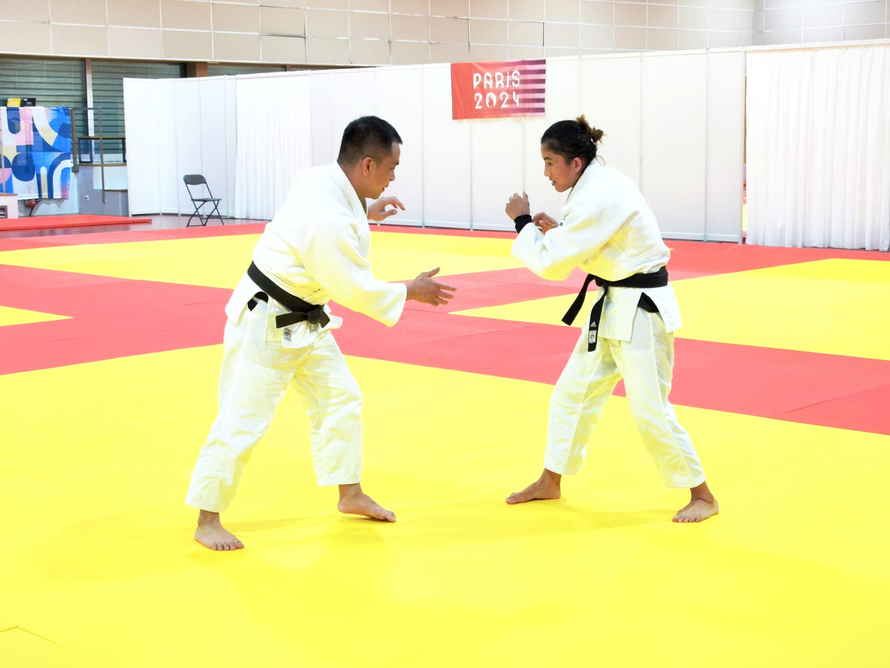 Võ sĩ judo Hoàng Thị Tình thua vòng đầu Olympic Paris