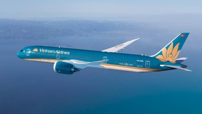 Vietnam Airlines đang vướng phải lùm xùm tuyển dụng phi công