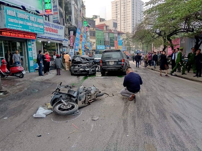 Hiện trường nơi xảy ra vụ tai nạn. (Ảnh: Sơn Bách/Vietnam+)