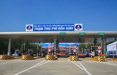 Trạm thu phí dịch vụ sử dụng đường bộ Dầu Giây. (Ảnh: VEC cung cấp)