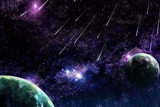 Mưa sao băng Perseids được biến đến với nhiều vệt băng sáng và dài.