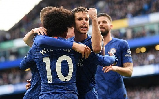 Các cầu thủ Chelsea sẵn sàng giảm lương 10% (Ảnh: Getty).