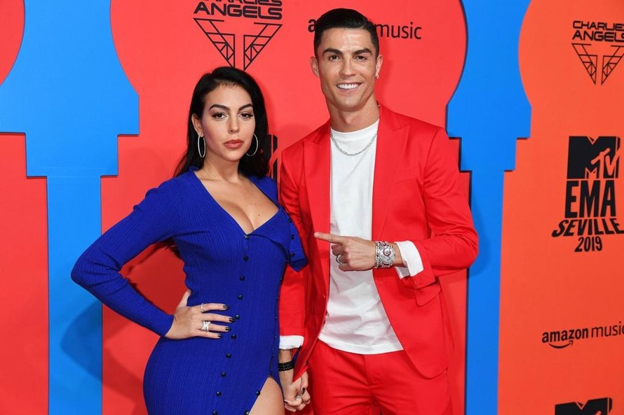 Ronaldo và bạn gái Georgina được cho là đã đính hôn nhưng chưa làm đám cưới. Ảnh: Getty Images