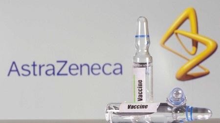 Canada tạm dừng tiêm vaccine của AstraZeneca cho người dưới 55 tuổi