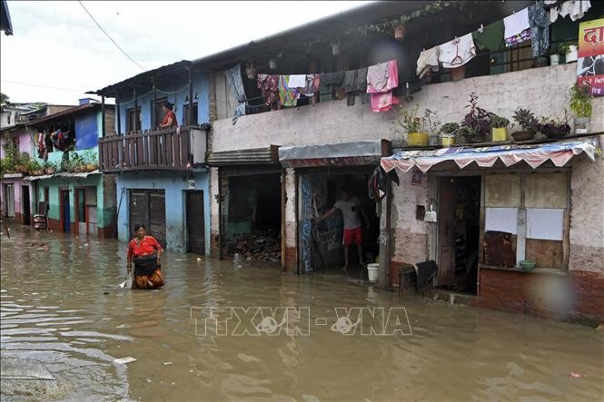 Ít nhất 77 người thiệt mạng vì sạt lở đất và lũ lụt tại Nepal 