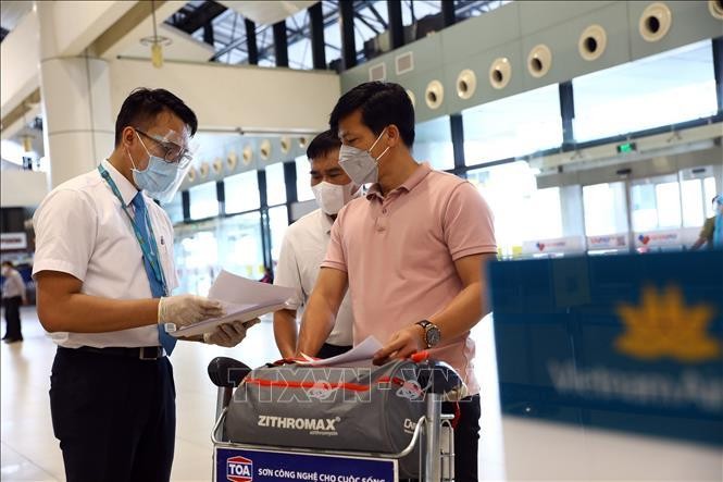 Hướng dẫn tạm thời thực hiện các biện pháp y tế đối với người đến, về Hà Nội từ các địa phương khác