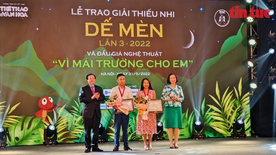 Giải thưởng Thiếu nhi Dế Mèn lần thứ 3: Tiếp tục chờ đợi “Hiệp sỹ Dế Mèn” xứng đáng