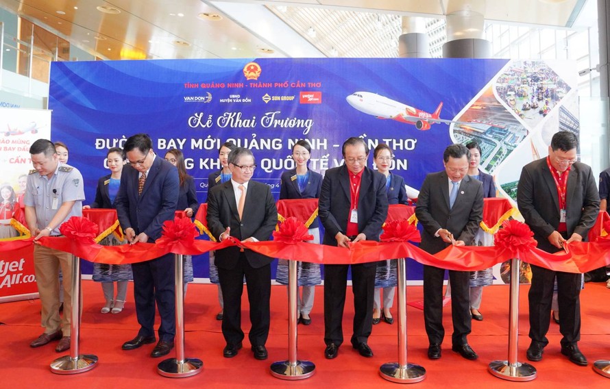 Vietjet chính thức khai trương đường bay thẳng đầu tiên giữa Cần Thơ và Vân Đồn